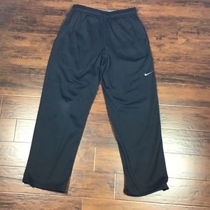 Men’s Nike therma fit pants